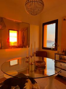 La Corniche - vue mer à 180 degrés - centre ville