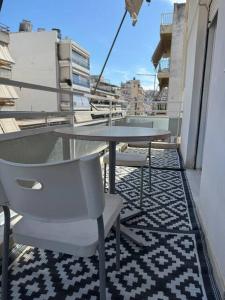 Live like a Local in Athens