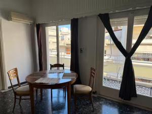 Live like a Local in Athens