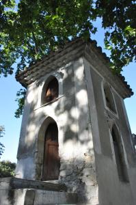 Villas Grande Maison avec Piscine, juillet et aout, Jardin Privatives a NYONS : photos des chambres