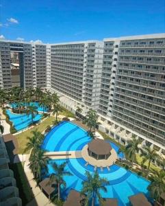 2bedroom with 2balcony with pool view 1633-34