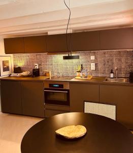 Appartements Centre Historique Coup de Coeur - 5 mins Aeroport : photos des chambres