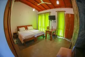 The Geen Lush - Paradeka