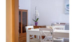 Comfortable apartment in Umag with parking space