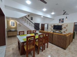 Raj Villa