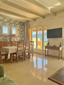 BASTIDE dAzur 160m2 - Double Terrasse vue Cap Canaille