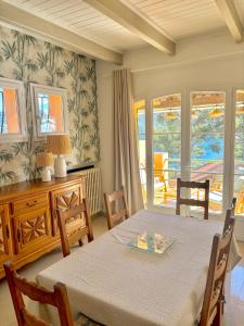 BASTIDE dAzur 160m2 - Double Terrasse vue Cap Canaille