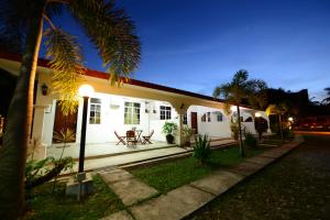 White Lodge
