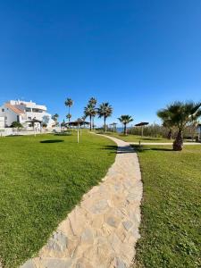 BEACHFRONT Penthouse Luxury