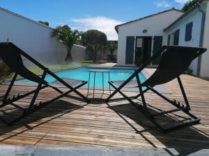 villa ruby - 4hvězdičkové hotely ve městě Le Bois-Plage-en-Ré