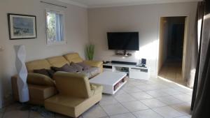 Villas VILLA AVEC PISCINE au calme ! : photos des chambres