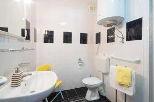 Villa Loredana, a warm and sunny villa close to the beach