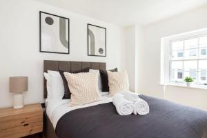 BnBNova - Fitzrovia & Soho - 2BR with Balcony