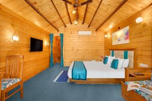 Parisa beach resort Tarkarli Bhogwe