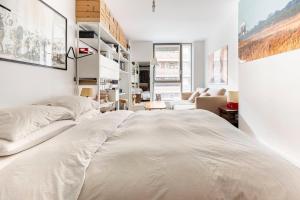 Frampton Park Road, Hackney