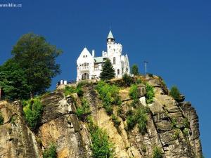Flat in the heart of Decin close to via ferrata