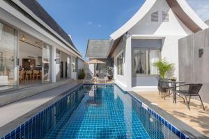 3 Bedrooms Private Pool Villa near Laguna
