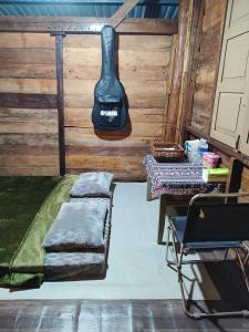 Chalet 1 Phòng Ngủ (One-Bedroom Chalet)