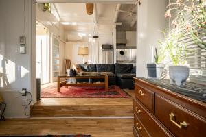 ペット可 撮影商用利用可 The Cabin Ashina 富士山と海を望むヴィンテージ平屋一棟貸し南葉山