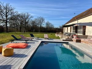Maisons de vacances Domaine Solognot avec Bar, Sauna, Jacuzzi, Piscine : photos des chambres