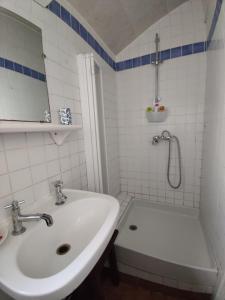 Maisons de vacances Villa de la fontaine vue mer : photos des chambres