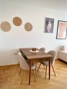 City Garden Apartment