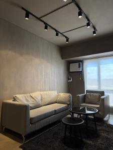 1-BR Luxury Condo, Centrio Tower, Ayala Malls