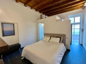 chinatown house - milano sempione park