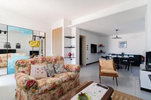 Intera casa ad uso esclusivo con 3 camere 2 bagni giardino wifi parcheggio lavatrice microonde barbecue macchina caffè