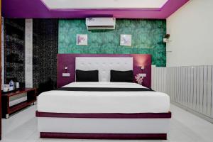 Collection O Hotel Sandal inn