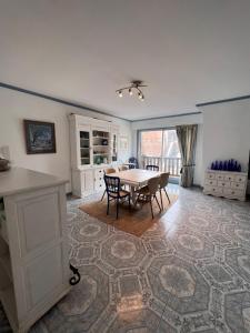 Appartements Duplex en plein centre, 3min plage : photos des chambres