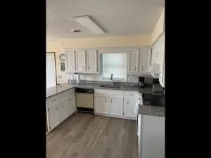 Pirate's Den - 沙洛特