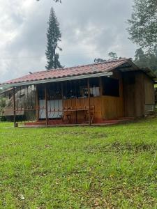 Cabañita en el Parque Natural Ecocenter