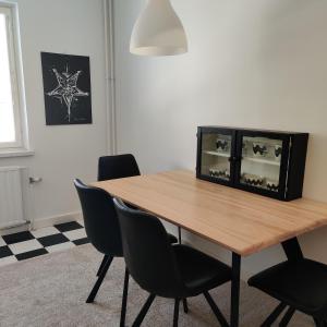 Parvekkeellinen huoneisto rantabulevardilla, 1-4 hengelle