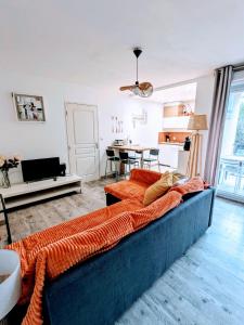 F2 garage box WiFi terasse clim Gare Fac Eco Richter