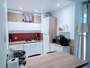 F2 garage box WiFi terasse clim Gare Fac Eco Richter