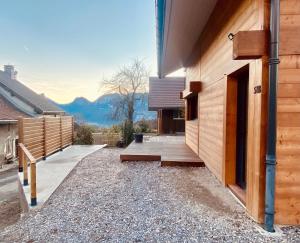 Maisons de vacances L-abri de Saint-Germain, between lake and mountains : photos des chambres