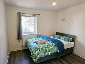 Fantastic Room in Dartford R1 - Stonewood