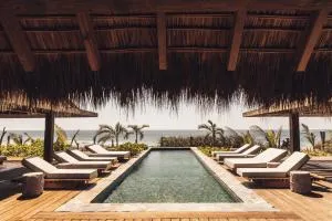 Casa de Mayo A Luxury Escape in Mermejita Beach - Zapotal