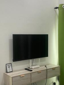 Premier Room and Studio Paka