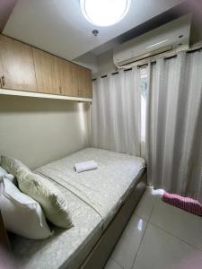 1bedroom pool view with big balcony