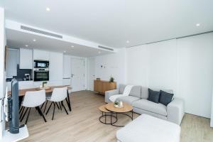 Al4-2115 Estepona - Apartment - Alcazaba Lagoon