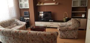 Слънчев апартамент с прекрасна гледка, паркинг.