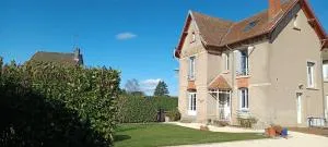 Gite La Mariette 10 couchages Brionnais Charolais - La Clayette