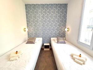 Luxury 3 bed 2 bath flat Cannes Croisette