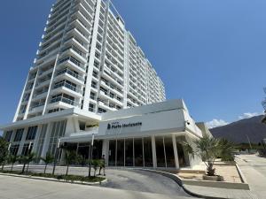 Suite Lujosa con Jacuzzi piso 14 vista al mar