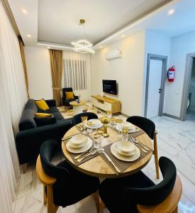 Sunny Shores Holiday