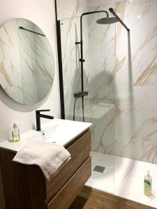 Rotonde, 2 chambres, Air conditionné