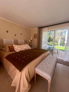 Maisons d'hotes A l-ombre des pins : photos des chambres