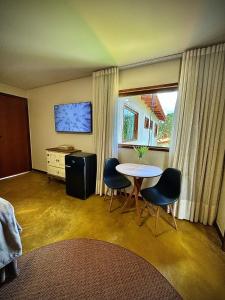 Vila Puru - 6 apartamentos - 2 com jacuzzi e 4 sem - Café da manhã à parte